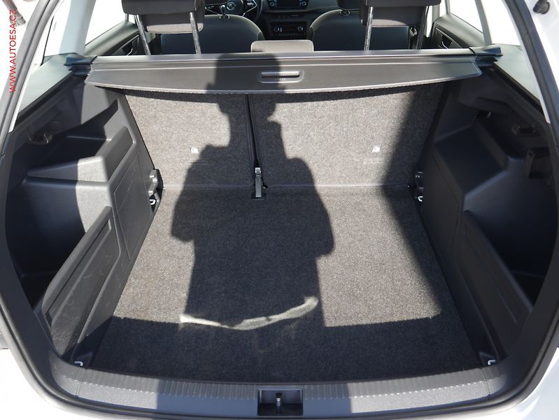 Škoda Fabia (2021) 1.0 TSi, ČR, Style, LED - fotka 8 z 18