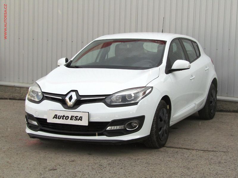 Renault Mégane (2014) 1.5 dCi, ČR, AC, tempo, park - fotka 3 z 16