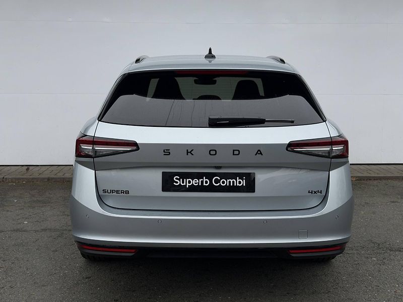 Škoda Superb (2025) Sportline DSG 2,0TDI - fotka 5 z 6