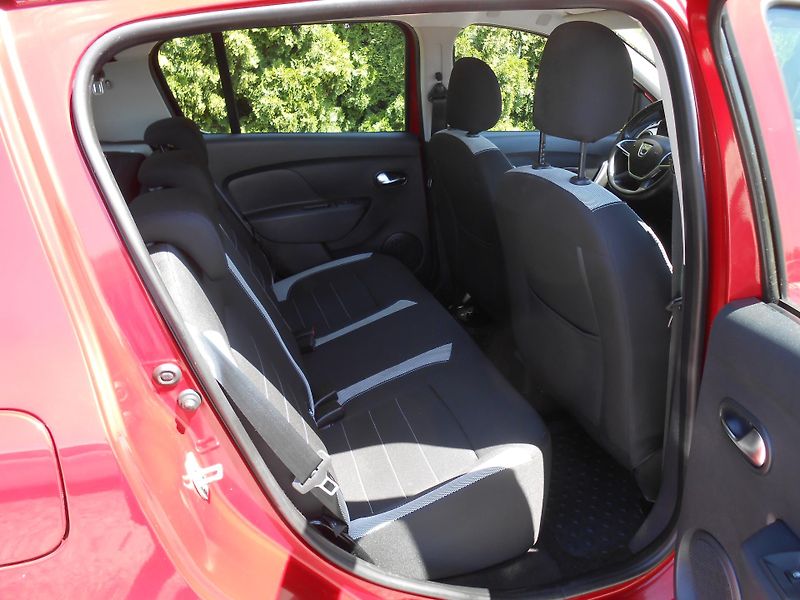 Dacia Sandero STEPWAY,LPG,KLIMA,LED,KAMERA! - fotka 19 z 44