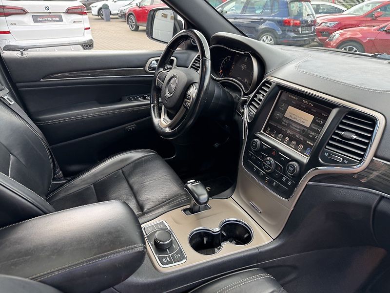 Jeep Grand Cherokee (2014) 3.0CRD Navi Kůže Vzduch Pano - fotka 17 z 50