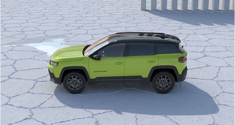 Jeep Compass (2026) First Edition e-Hybrid 145k eD - fotka 3 z 9