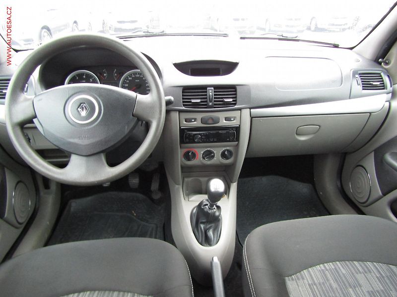 Renault Thalia (2010) 1.2 i, ČR, TZ, +kola - fotka 8 z 17