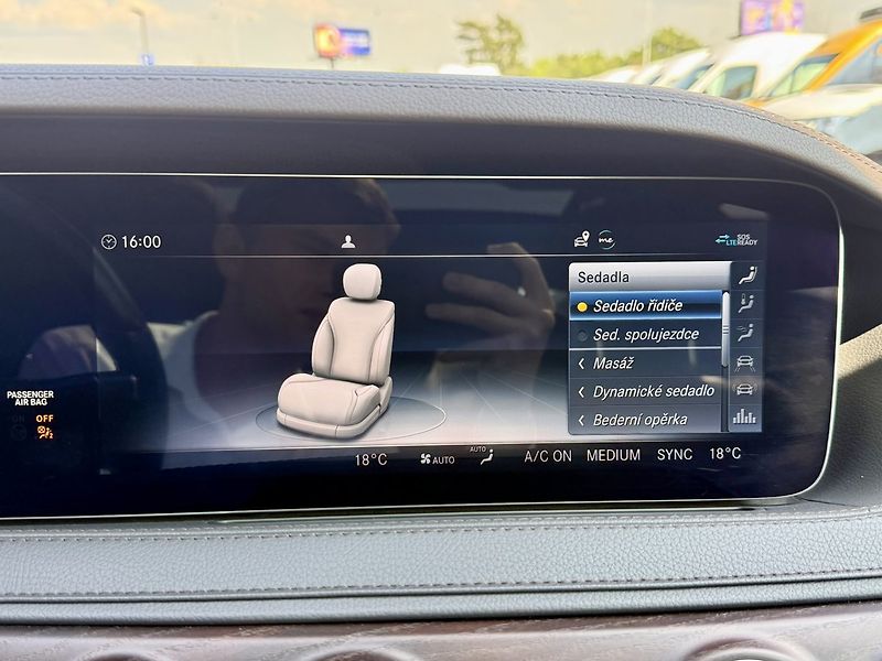 Mercedes-Benz Třídy S (2018) 400 d 4MATIC Long - fotka 40 z 54