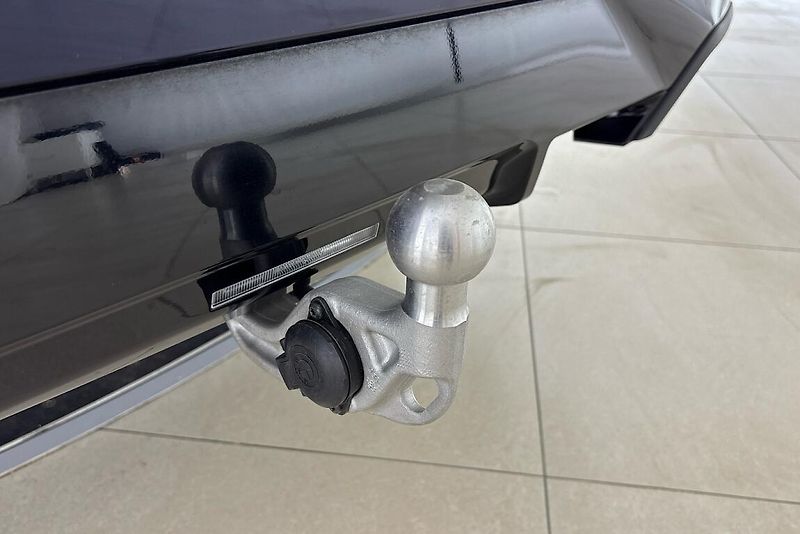BMW Řada 5 540d xDrive Touring - fotka 16 z 20