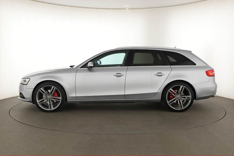 Audi A4 (2015) 3.0 TDI, 4X4, Navi, Xenony - fotka 3 z 16
