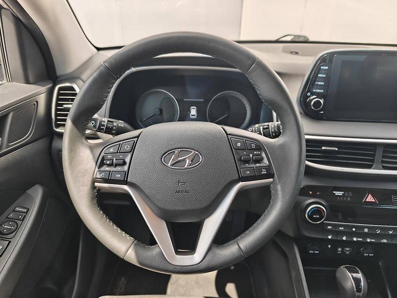Hyundai Tucson 4. gen 1.6 CRDi E-VGT 100kW 4x - fotka 11 z 22