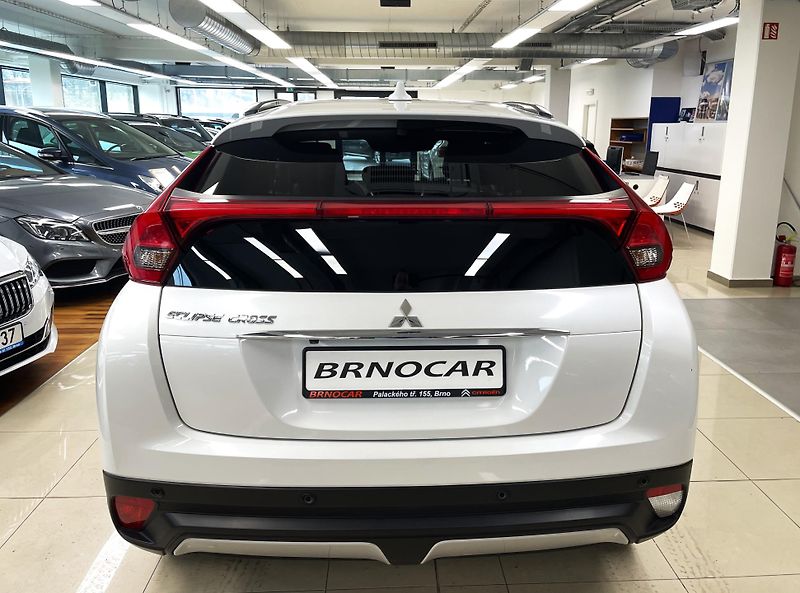 Mitsubishi Eclipse Cross 1,5 T-GDi 120kW, ČR - fotka 5 z 28