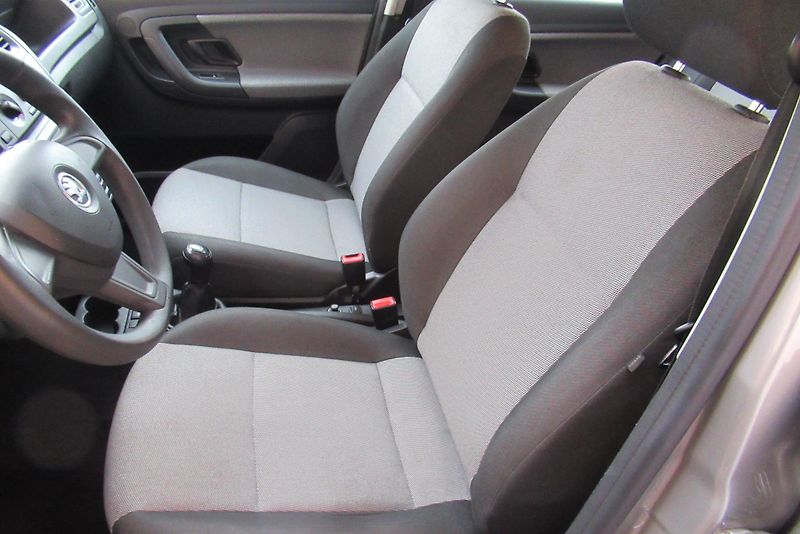 Škoda Fabia 1.6 TDI KLIMA SADA KOL - fotka 14 z 23
