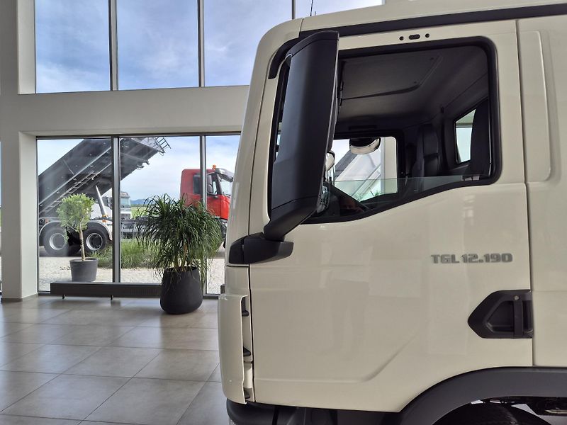 MAN TGL 12.190 TRAKTOR KONTEJNEROVKA  - fotka 4 z 10