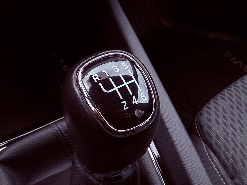 Škoda Octavia 2.0 TDi Style, ČR, 1.Maj, Serv - fotka 28 z 33