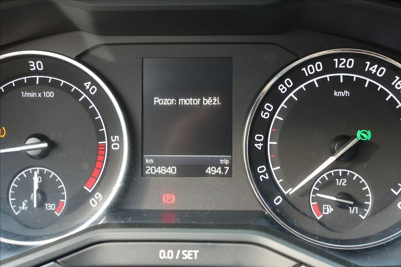 Škoda Superb 2,0 TDi, DSG , 4x4 - fotka 21 z 52