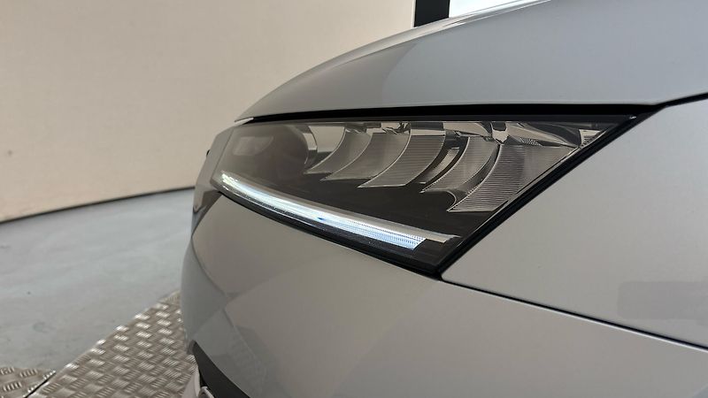 Škoda Octavia 2.0 TDI Style - fotka 18 z 25