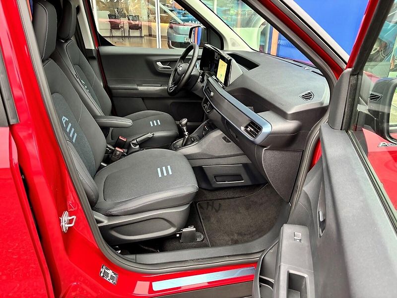 Ford Tourneo Courier (2026) Active, Tourneo, 1.0 EcoBoost - fotka 23 z 33