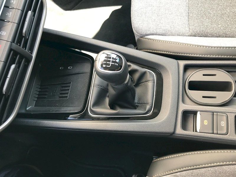 Škoda Octavia (2024) COMBI TOP SELECTION 1,5 TSI 11 - fotka 9 z 28