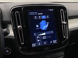 Volvo XC40 D3 AWD MOMENTUM AUT  - náhled 35