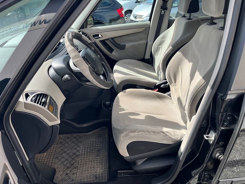 Citroën Grand C4 Picasso (2007) 1.8 i 16V Nová STK,7míst,Roz. - fotka 7 z 16
