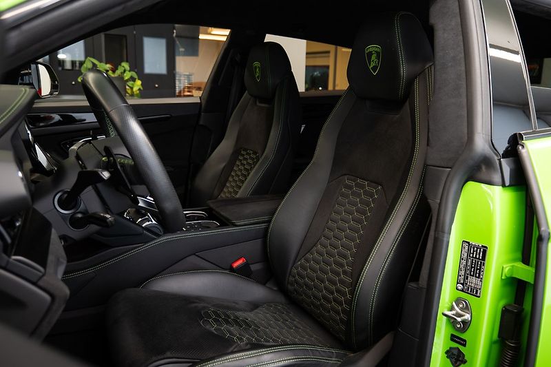 Lamborghini Urus S/Bang&Olufsen/360/SoftClose - fotka 7 z 23