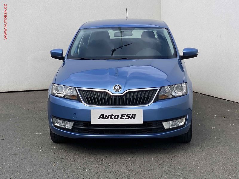 Škoda Rapid (2016) 1.6 TDi, Ambition, výhřev sed - fotka 2 z 17