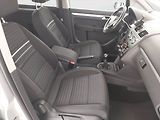 Volkswagen Touran (2015) 2.0 TDI, Navi, Bi-Xenony - náhled 9