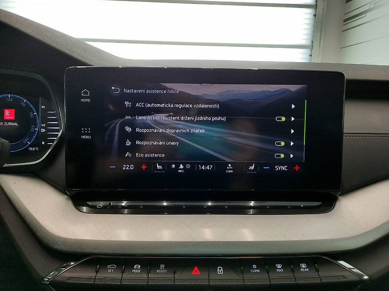 Škoda Octavia (2023) Combi 2.0 TDI (110kW/150k) DSG - fotka 17 z 29