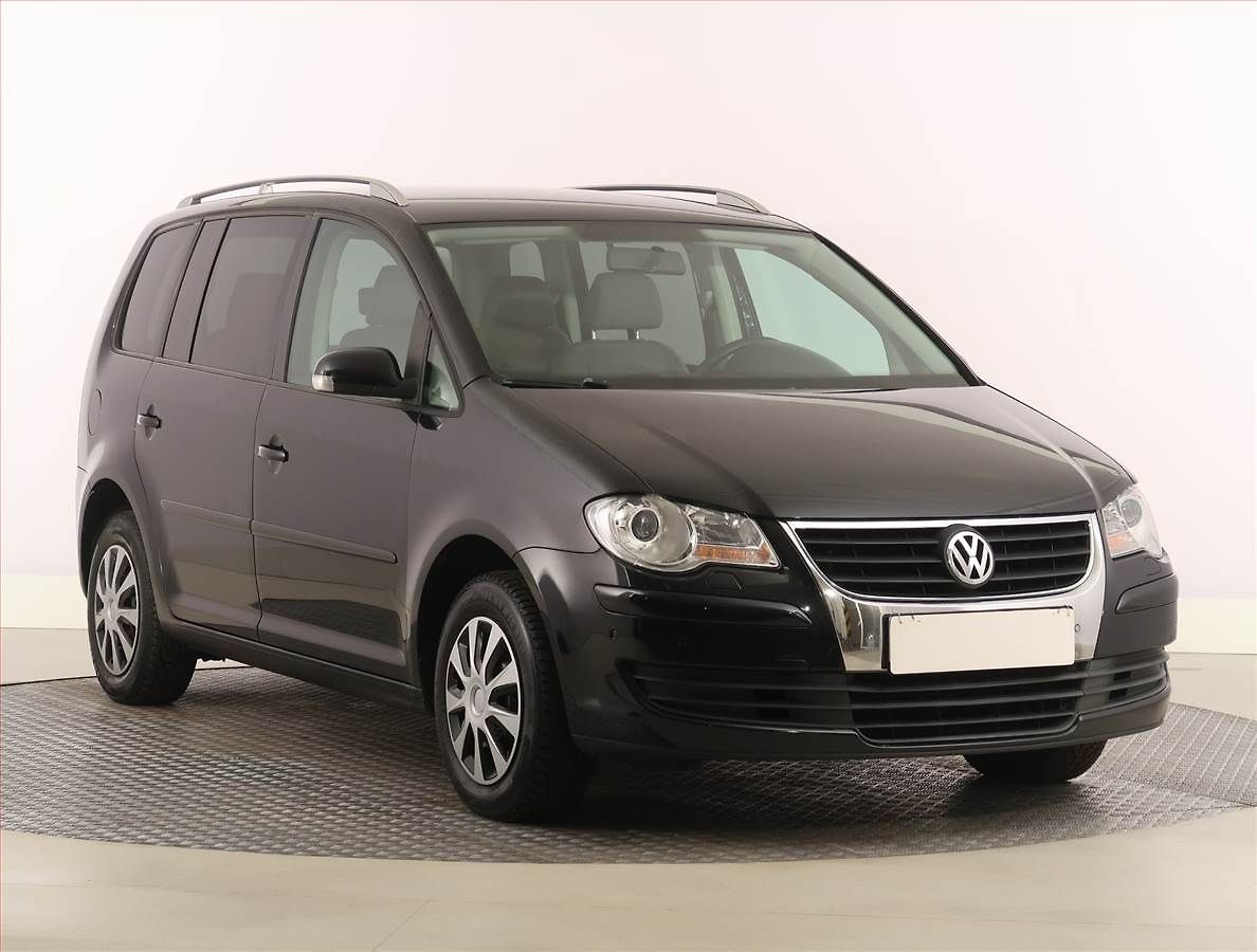 Volkswagen Touran 1.4 TSI, Serv.kniha, zamluveno