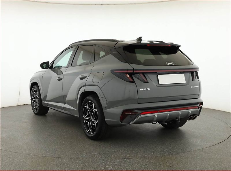 Hyundai Tucson (2022) 1.6 T-GDI - fotka 4 z 21