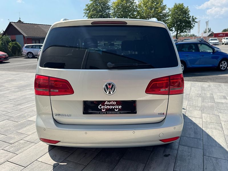 Volkswagen Touran (2014) SKY 1.6 TDI 77kW - fotka 6 z 46