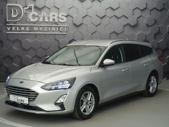 Ford Focus 110 kw, manuál, Cool&Connect - fotografie inzerátu