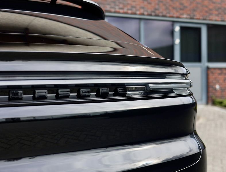 Porsche Cayenne (2025) Coupe E-Hybrid 360KW Techart - fotka 8 z 46