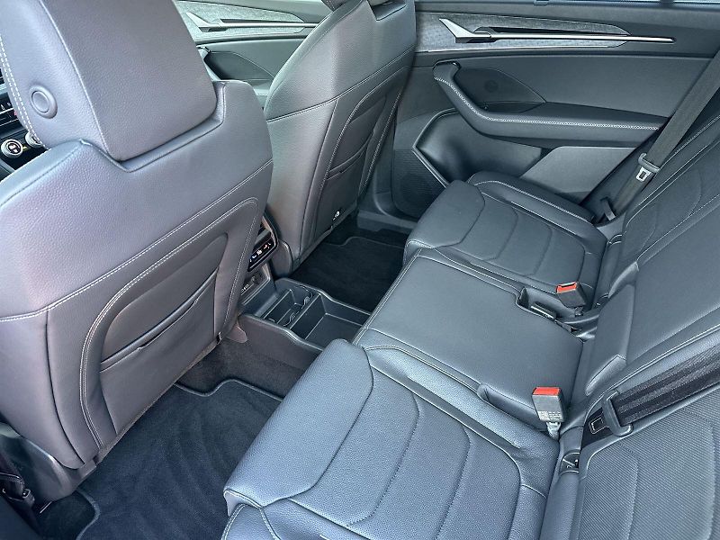 Škoda Kodiaq (2024) 2.0 TDI 4x4 DSG Exclusive Sele - fotka 9 z 40