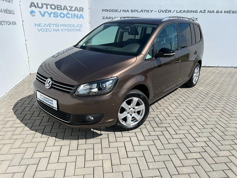 Volkswagen Touran (2011) 1.4TSI STYLE! Tažné! Navi! - fotka 8 z 36