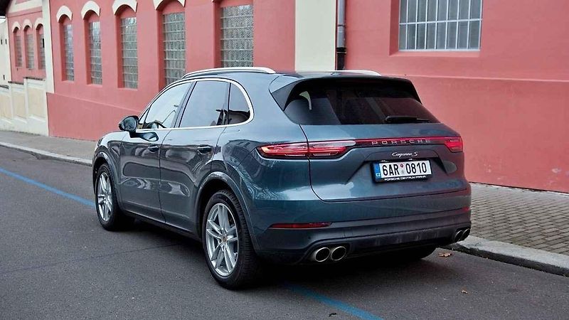Porsche Cayenne S.