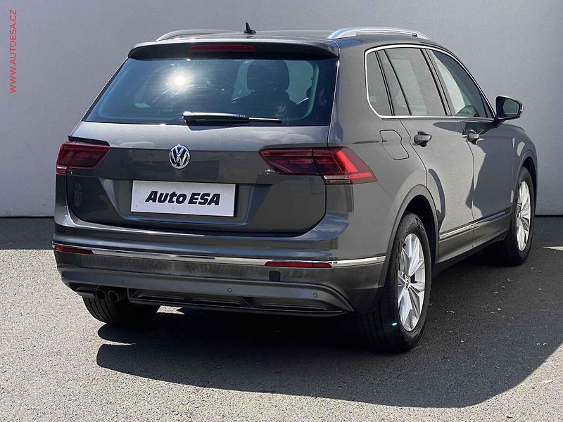 Volkswagen Tiguan (2016) 2.0 TDi, Highline, LED, navi - fotka 4 z 21