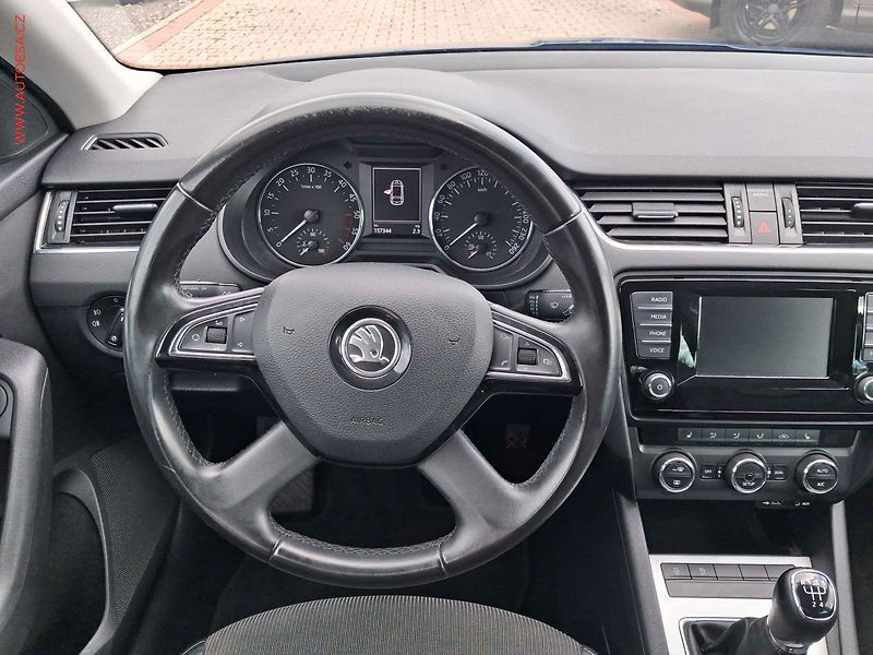 Škoda Octavia (2014) 1.6 TDi, Elegance, TZ - fotka 11 z 16