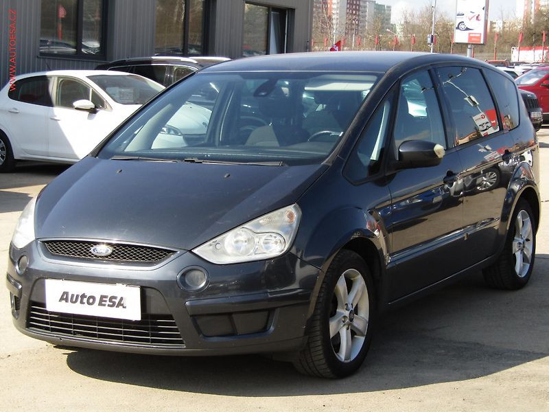 Ford S-MAX (2006) 2.0TDCi, AC, TZ - fotka 3 z 16