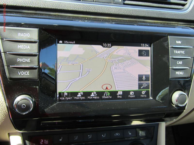 Škoda Superb (2016) 2.0 TDi 4x4, ČR, L&K, DSG - fotka 13 z 23