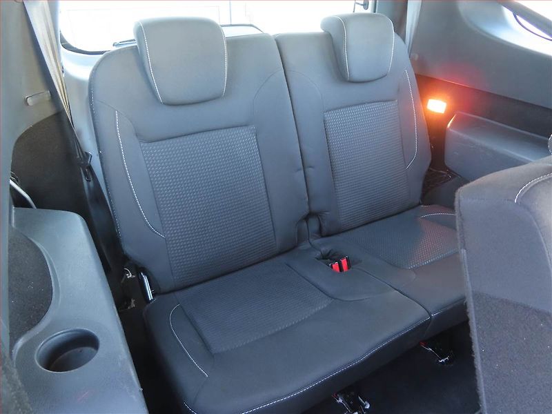 Dacia Lodgy (2018) 1.5 dCi, 7 míst, Tempomat - fotka 16 z 23