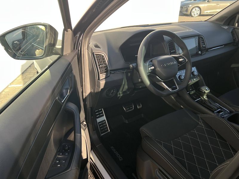 Škoda Karoq (2025) Sportline 7DSG 1,5TSI - fotka 5 z 24