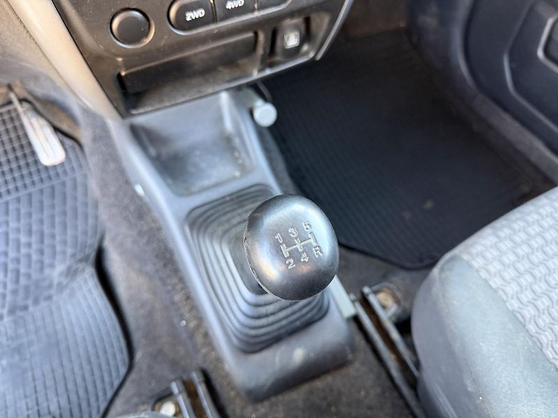 Suzuki Jimny 1,3i/63kW 4x4 - Klima,TZ,... - fotka 23 z 70