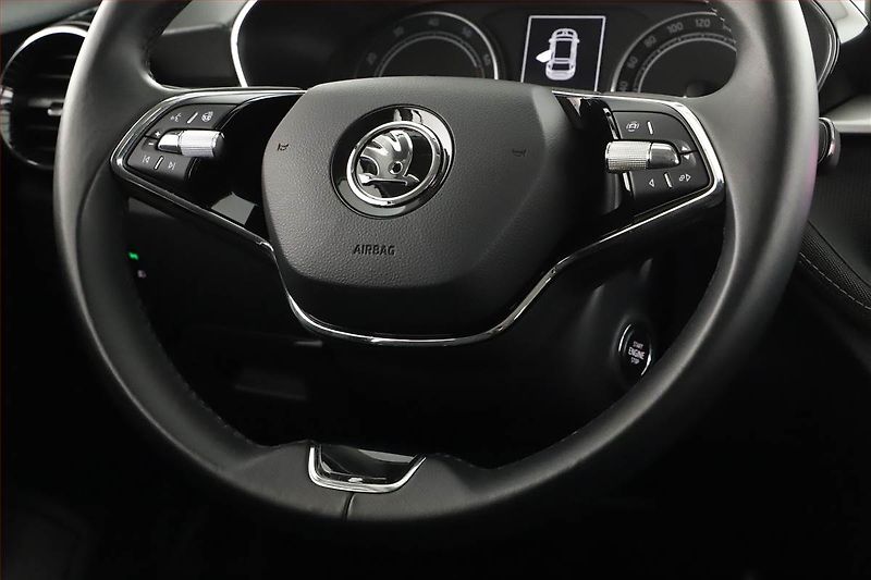 Škoda Fabia (2023) Style Plus 1.0 TSI, Serv.kniha - fotka 8 z 20