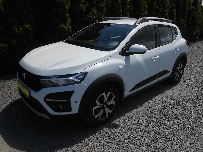Dacia Sandero STEPWAY,NAVI,KAMERA,18tkm - fotka 43 z 45