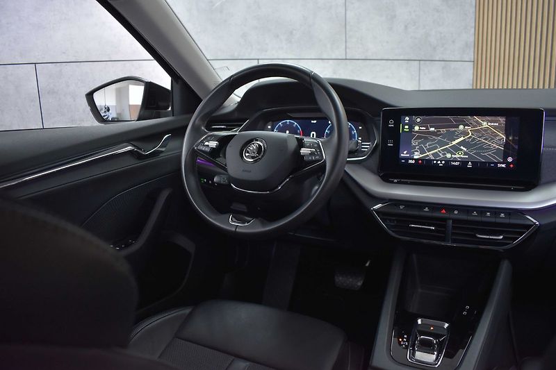 Škoda Octavia TSI*81kW*DSG*STYLE*KAMERA*ACC* - fotka 8 z 40