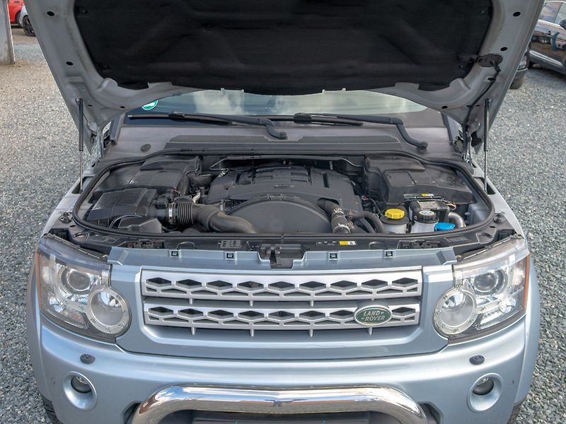 Land Rover Discovery (2012) 12/12 ČR 3.0D 188KW–1 MAJITEL - fotka 51 z 55