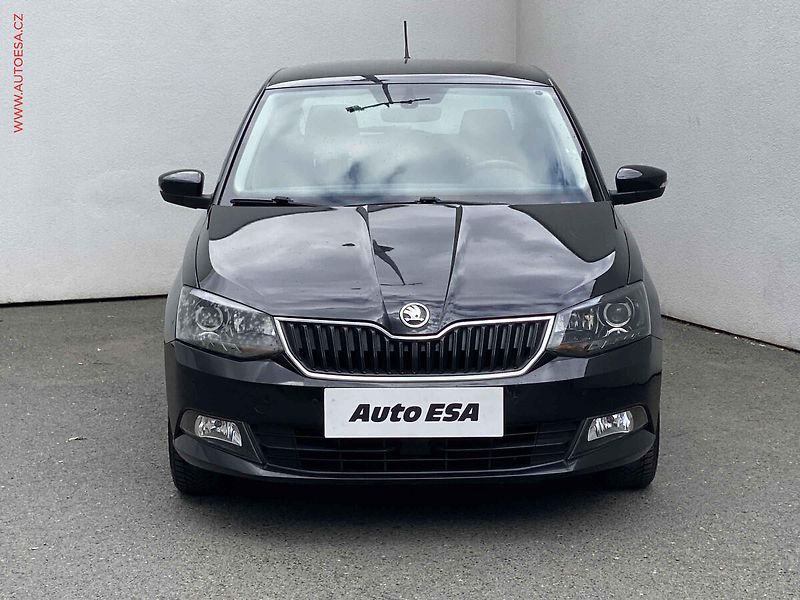 Škoda Fabia (2016) 1.2 TSi, Style, výhřev sed - fotka 2 z 16
