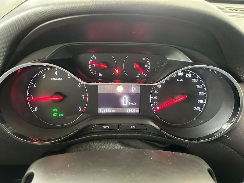 Opel Crossland X 1.2i,110HP,automat,ČR,1.maj. - fotka 12 z 22