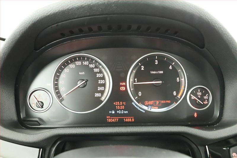 BMW X4 (2014) xDrive20d, 4X4, Automat, Kůže - fotka 15 z 20
