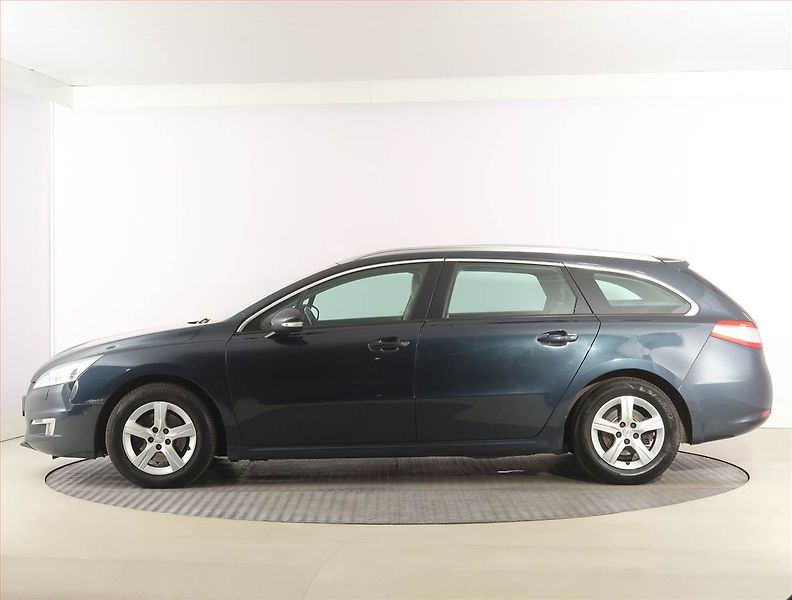 Peugeot 508 (2011) 2.0 HDi, Automat, Navi, Xenony - fotka 3 z 23