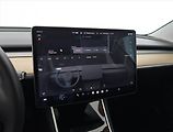 Tesla Model 3 (2020) Long Range 4WD 78kWh, SoH 89% - náhled 16