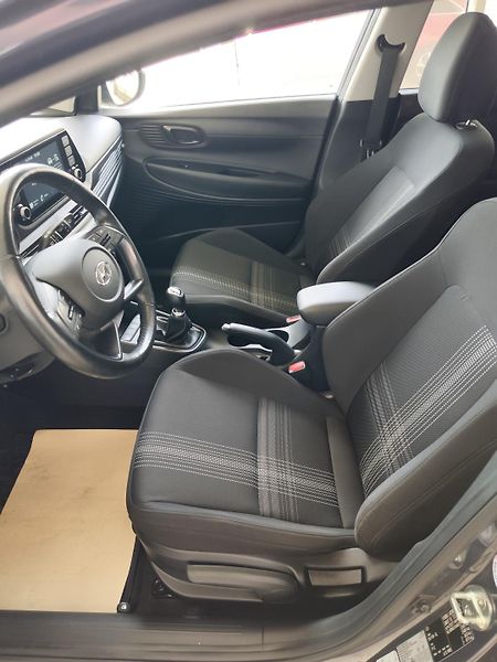 Hyundai Bayon (2021) 1.2i 62kW Smart Climate - fotka 9 z 21
